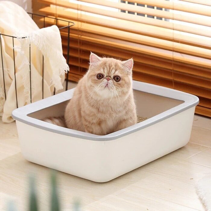 Large Capacity Semi-Enclosed Cat Litter Box - Image 2