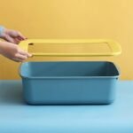 Large Capacity Semi-Enclosed Cat Litter Box - Image 5