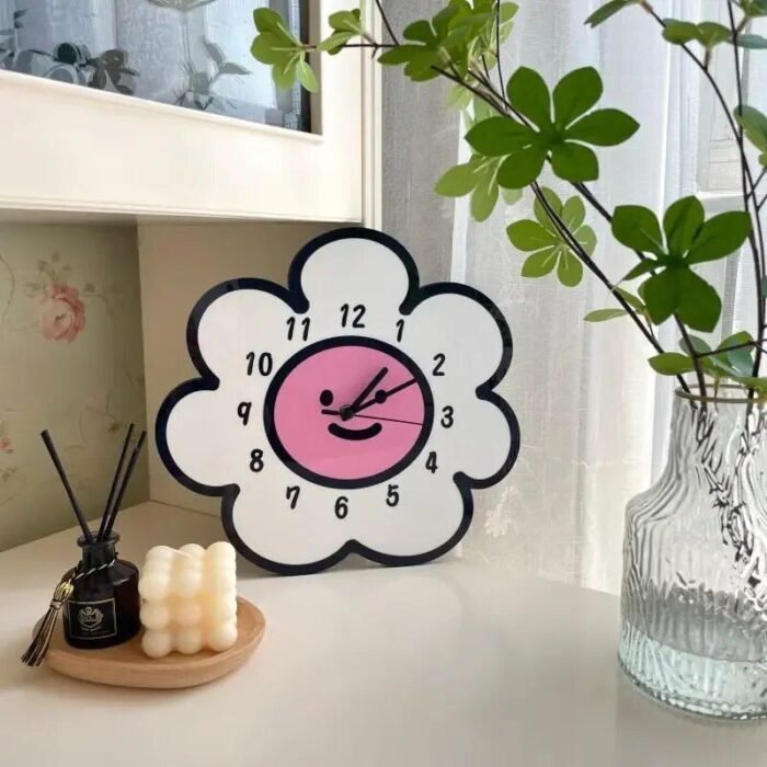 Charming Sunflower Cartoon Wall Clock - Image 3