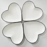 Chic Heart-Shaped Ceramic Plate - Image 3