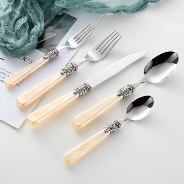 Elegant Gold Inlay Stainless Steel Cutlery Set - Image 5