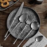 Elegant 304 Stainless Steel Cutlery Set - Image 3