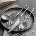 Elegant 304 Stainless Steel Cutlery Set - Image 4