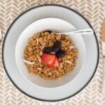 Elegant Black 16-Piece Ceramic Dinnerware Set - Image 7