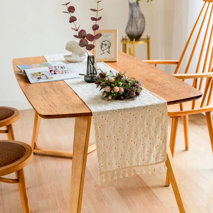 Elegant Daisy Tassel Table Runner - Image 6