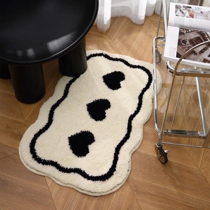 Chic Black & White Heart-Shaped Tufted Rug - Image 3