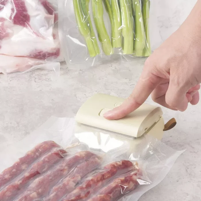 Compact 2-in-1 Vacuum Sealer & Cutter - Image 5