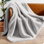 Ultra-Soft Luxurious - Cozy Warm Blanket - Image 2
