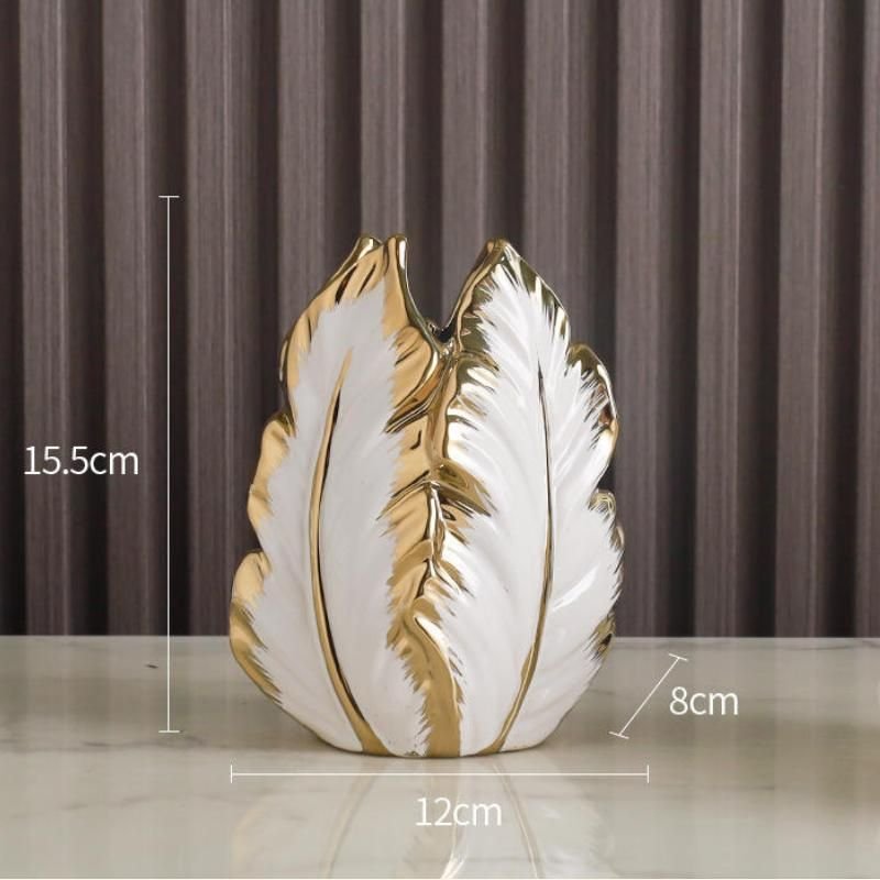 White and Gold 15.5cm
