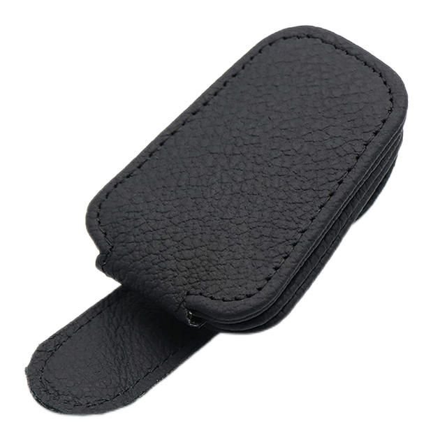 86456-47f508.jpg Magnetic Car Sunglasses Holder - Image 1
