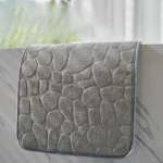 Luxurious Faux Rabbit Fur Non-Slip Bath Mat - Super Soft, Absorbent, & Machine Washable - Image 6