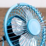 Compact USB-Powered Metal Desk Fan - Image 6
