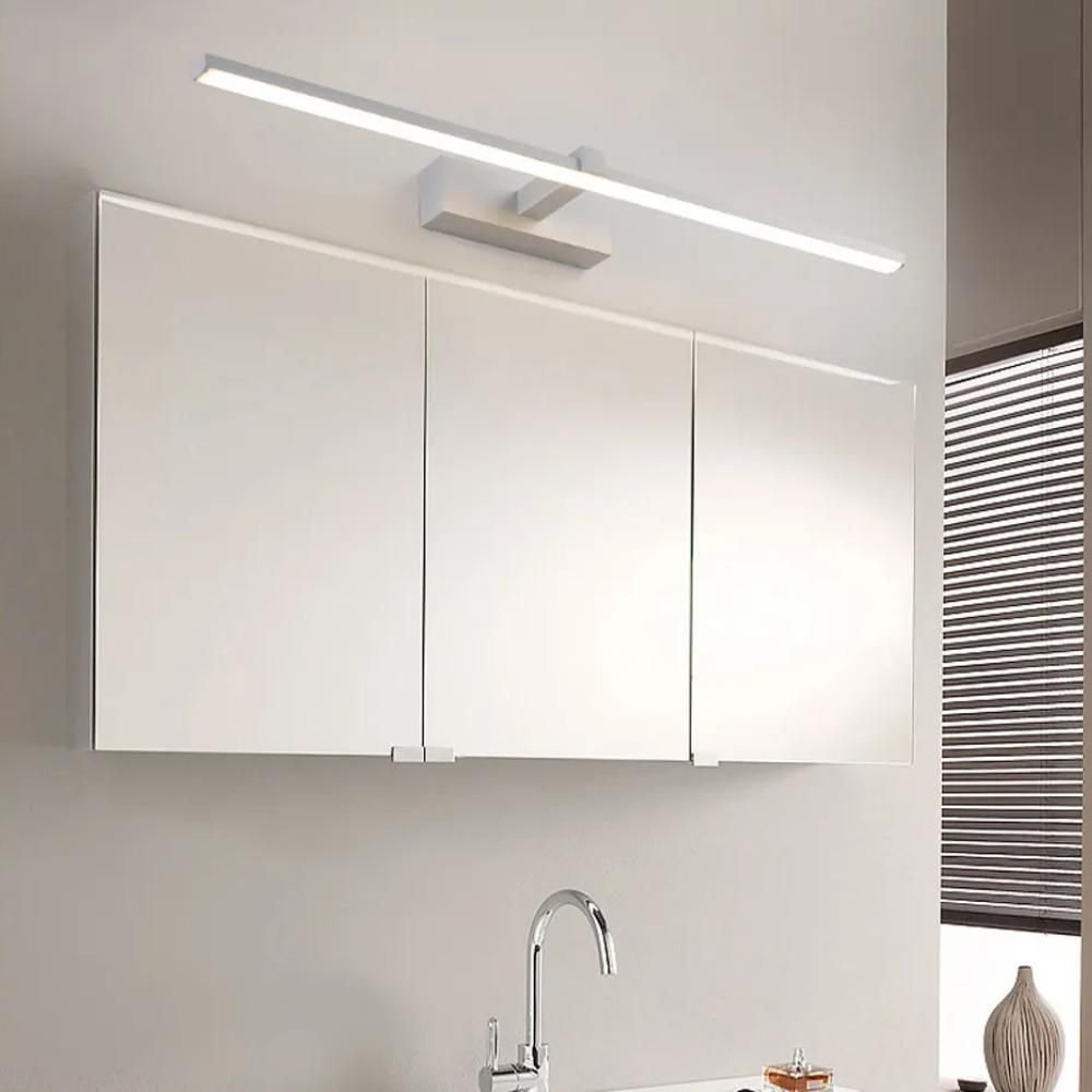 91496-bc4031.jpeg Sleek Modern LED Wall Light for Bathrooms - Image 1