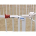 Convertible Outdoor Pet Play Yard & Gate - Image 3